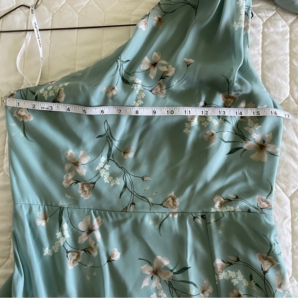 BIRDY GREY Melissa Chiffon Dress - Sage Le Fleur size M​ - Picture 6 of 9